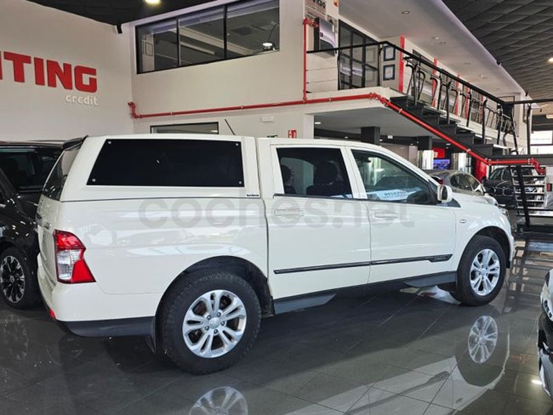 Ssangyong Actyon Sports Pick Up 2017 — photo 2