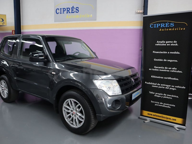 Mitsubishi Montero 2014