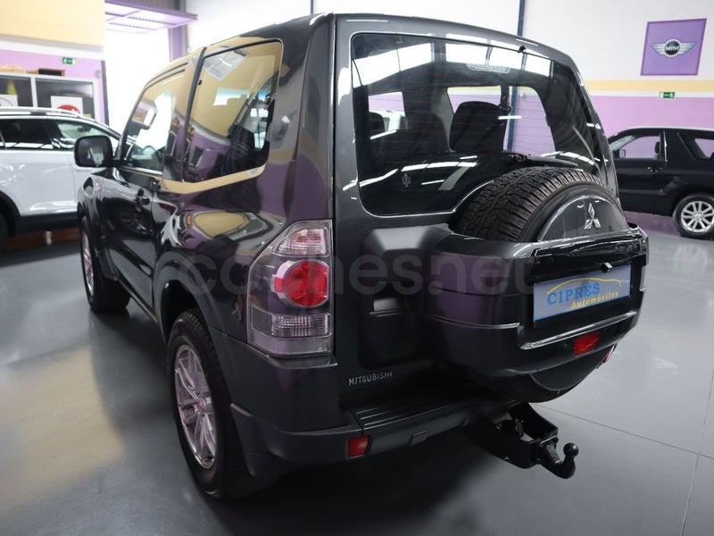 Mitsubishi Montero 2014 — photo 7