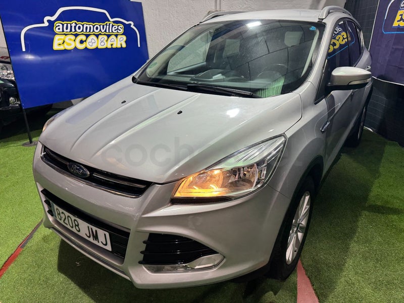Ford Kuga 2016 — photo 2