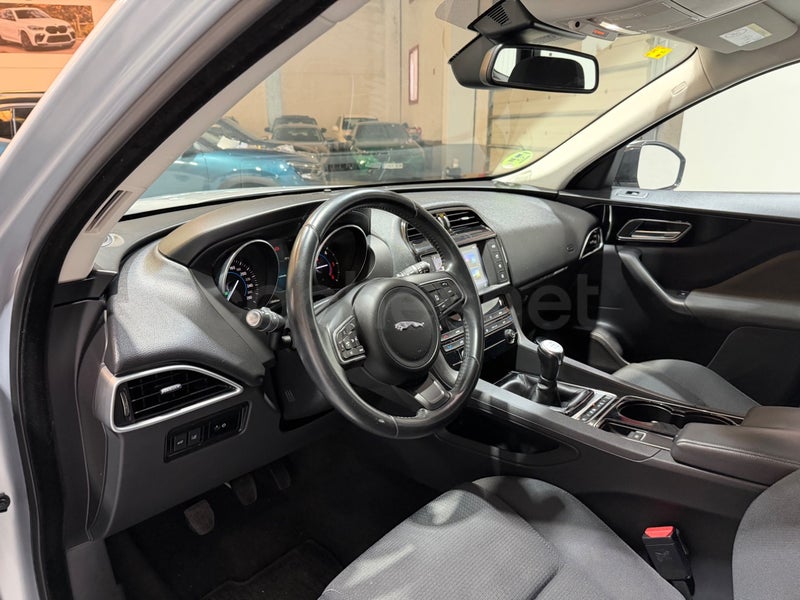 Jaguar F-pace 2016 — photo 6