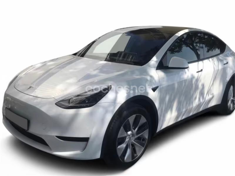 Tesla Model Y 2023 — photo 5