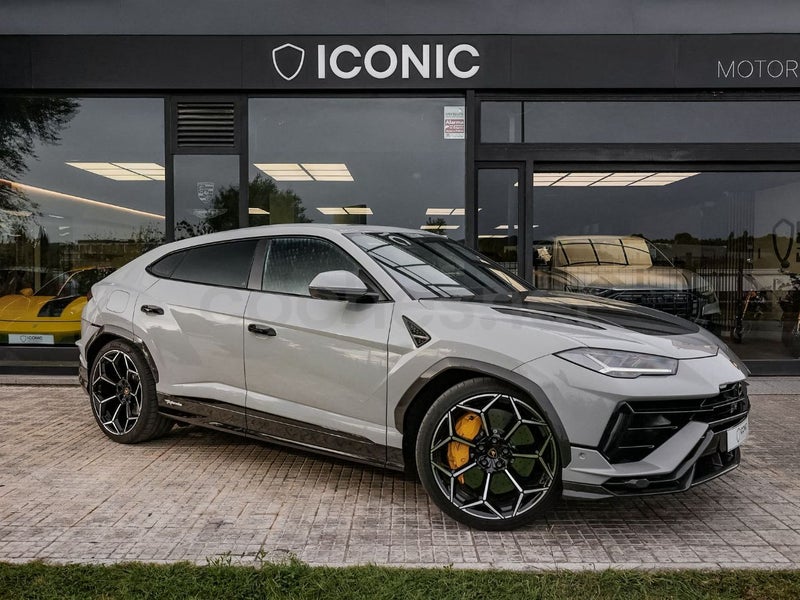Lamborghini Urus 2023