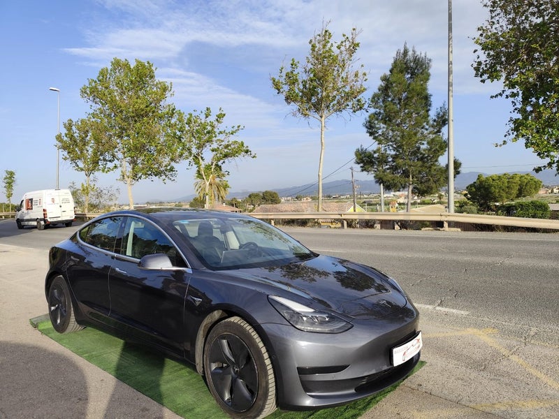 Tesla Model 3 2020 — photo 3