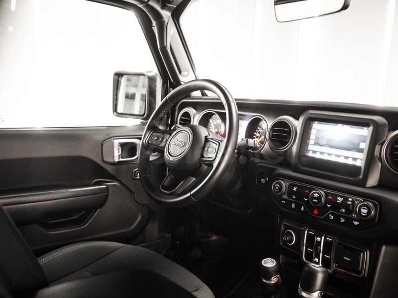 Jeep Wrangler Unlimited 2019 — photo 4