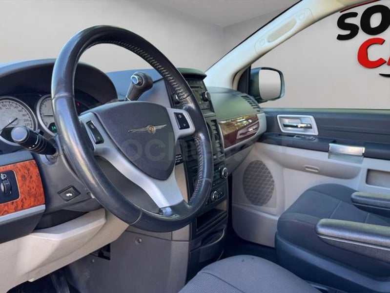 Chrysler Grand Voyager 2008 — photo 7