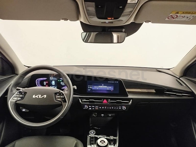 Kia Niro 2025 — photo 4