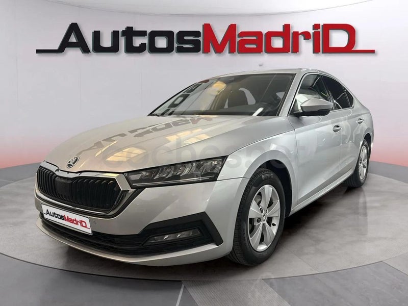 Skoda Octavia 2022 — photo 3
