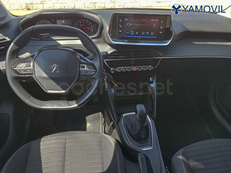 Peugeot 208 2020 — photo 5