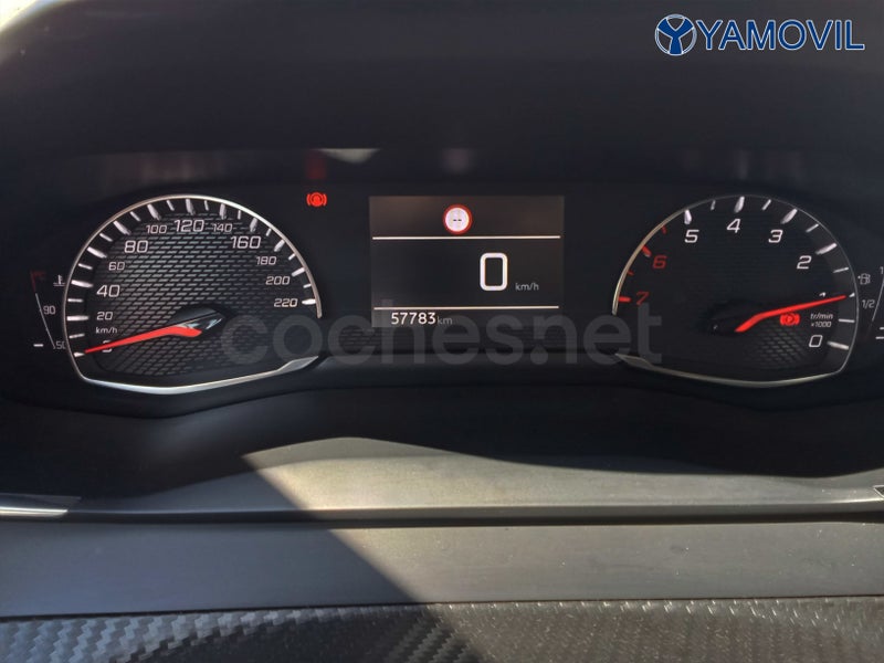 Peugeot 208 2020 — photo 6