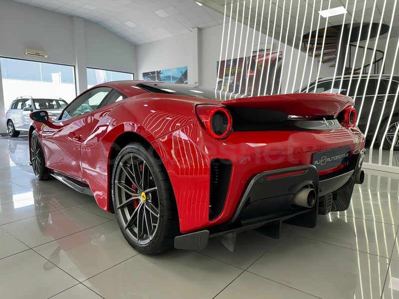 Ferrari 488 2019 — photo 3