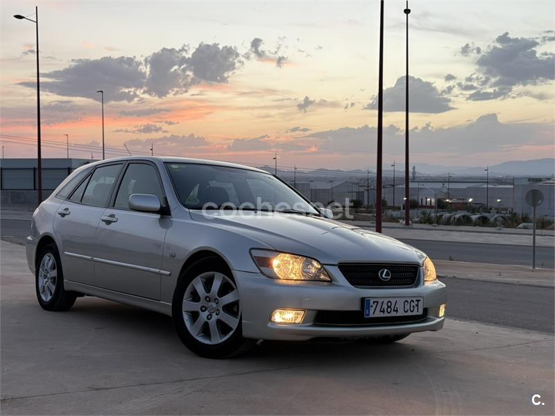 Lexus Is200 2003