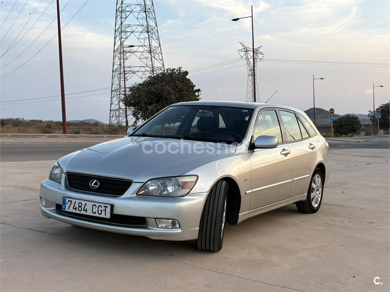 Lexus Is200 2003 — photo 4
