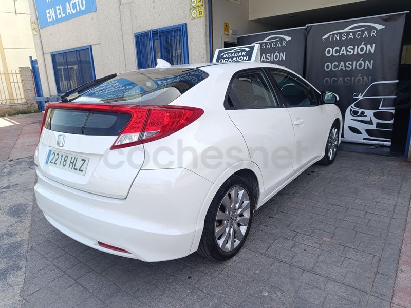 Honda Civic 2012 — photo 4