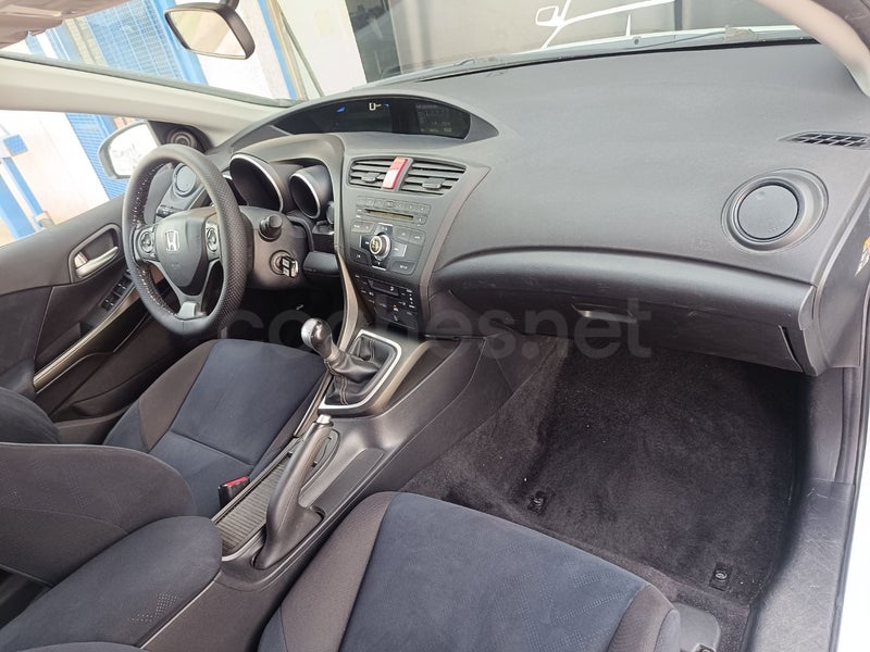 Honda Civic 2012 — photo 8