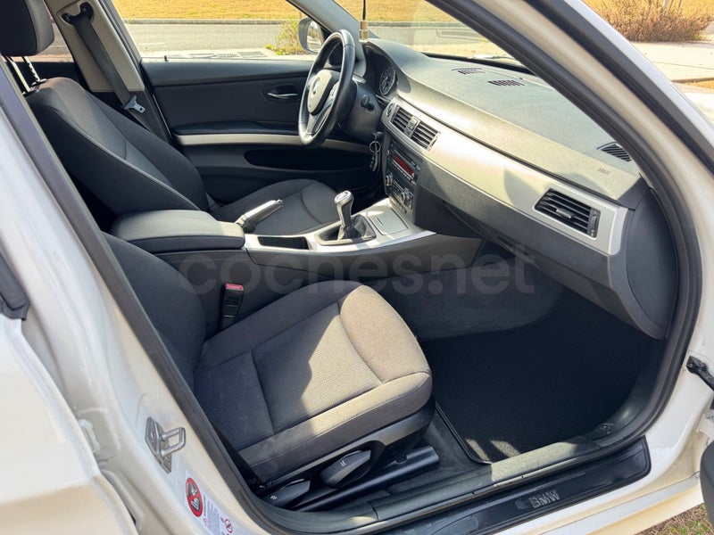 Bmw Serie 3 2011 — photo 7