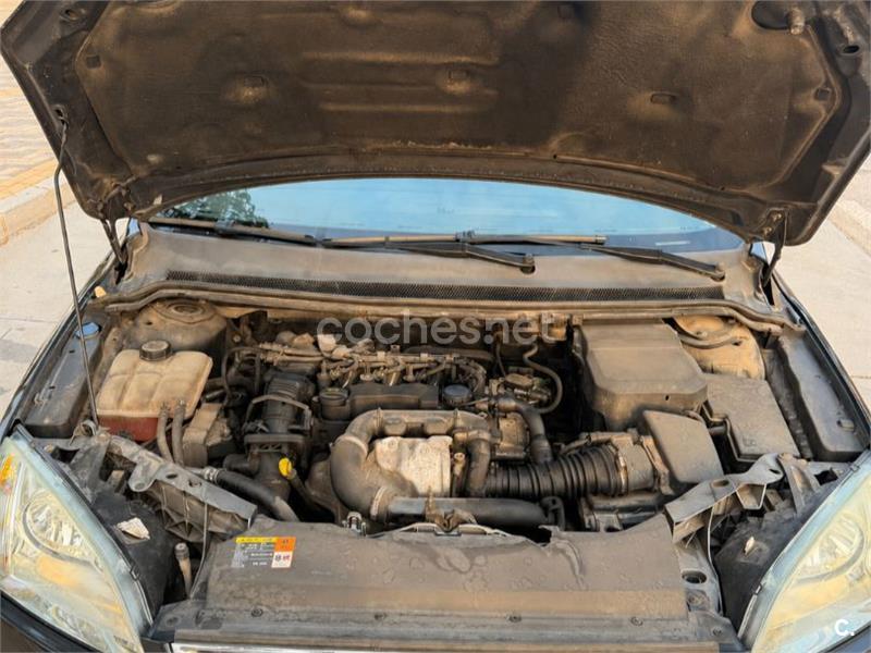 Ford Focus 2006 — photo 5