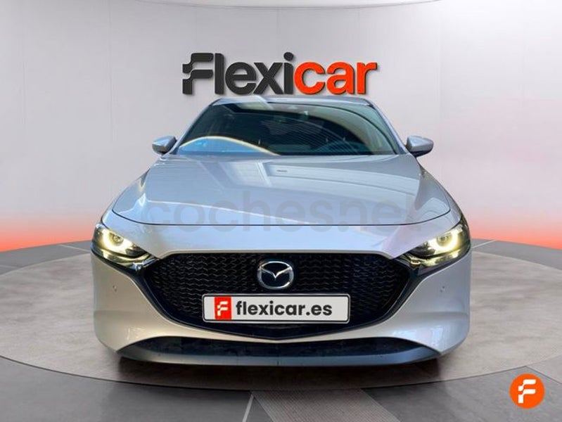Mazda Mazda3 2023 — photo 2