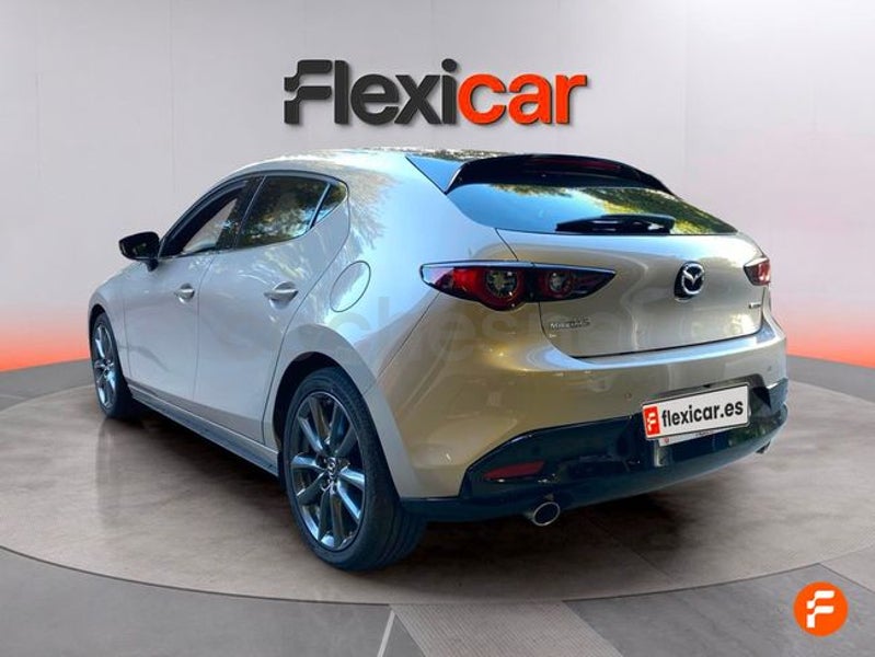 Mazda Mazda3 2023 — photo 8