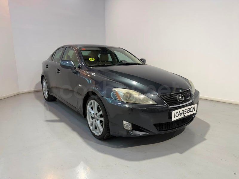 Lexus Is220d 2007 — photo 3