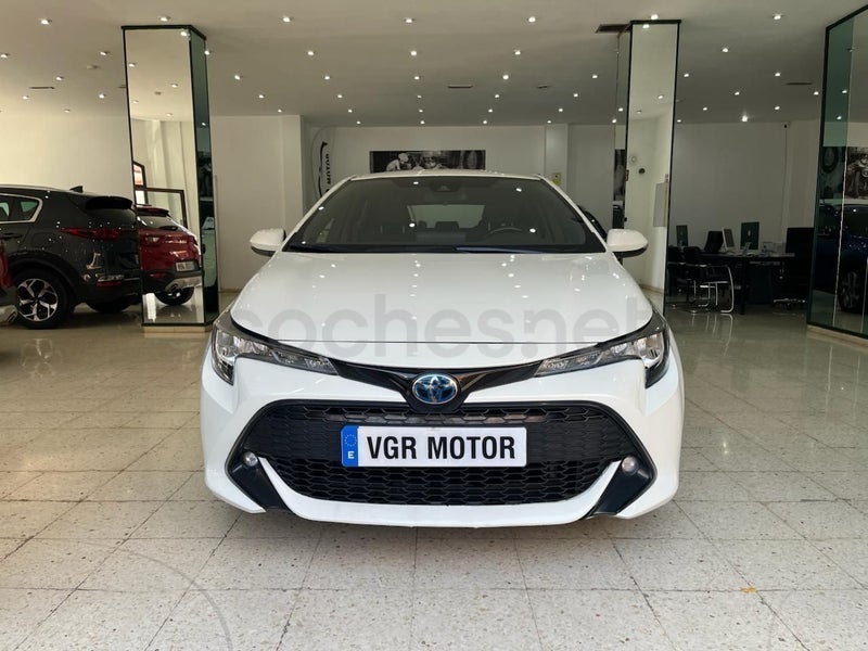 Toyota Corolla 2020 — photo 2