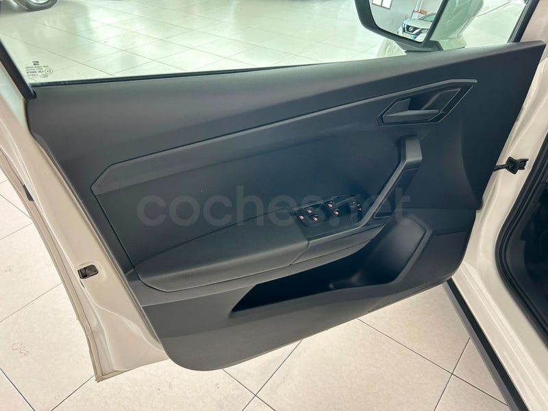 Seat Arona 2021 — photo 6