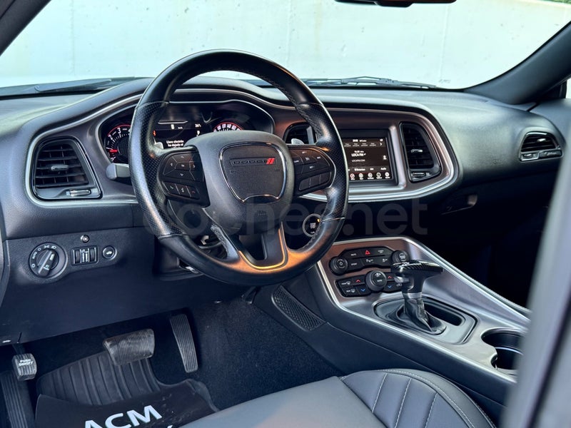 Dodge Challenger 2023 — photo 8