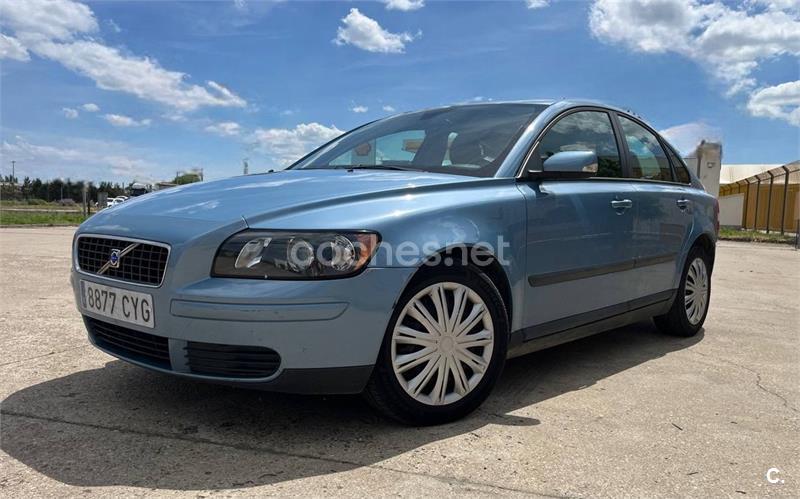 Volvo S40 2004