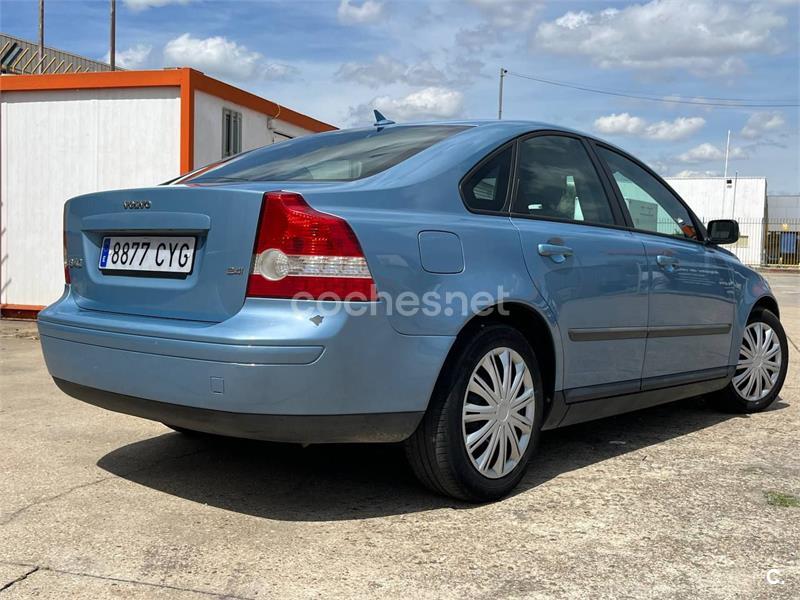 Volvo S40 2004 — photo 5