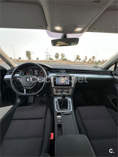 Volkswagen Passat 2018 — photo 6
