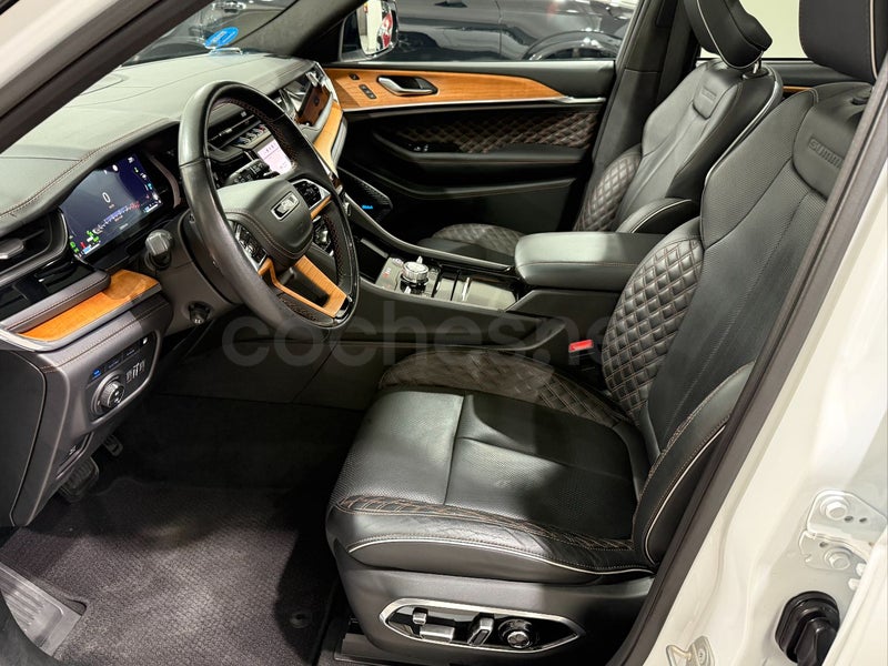 Jeep Grand Cherokee 2023 — photo 2