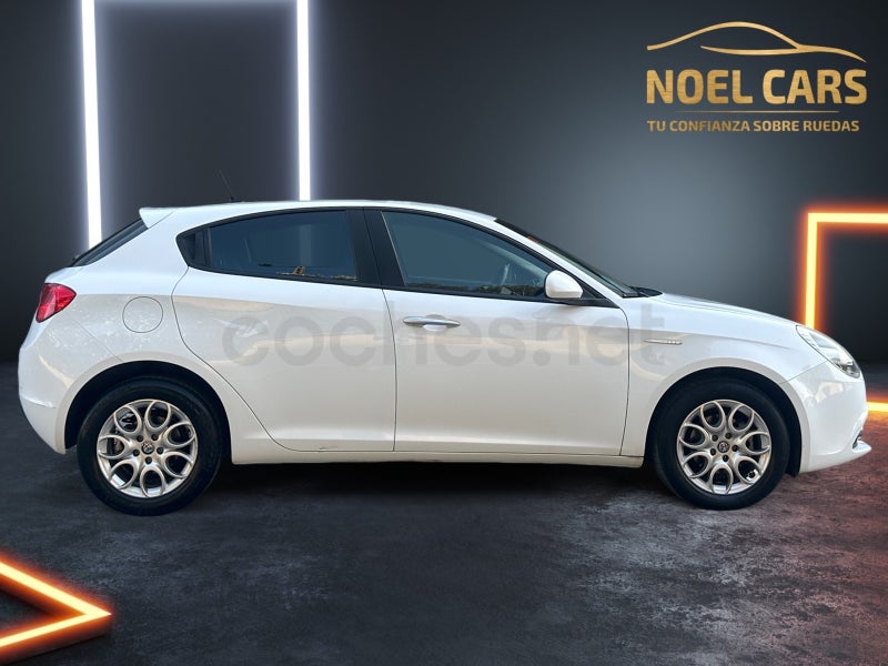 Alfa Romeo Giulietta 2019 — photo 5