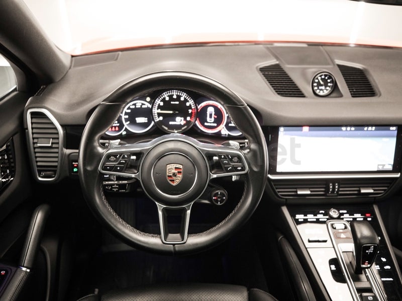 Porsche Cayenne Coupé 2021 — photo 4