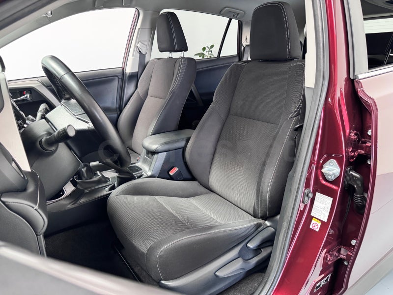 Toyota Rav4 2015 — photo 8