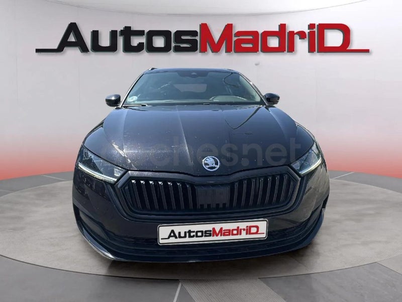 Skoda Octavia 2022 — photo 2
