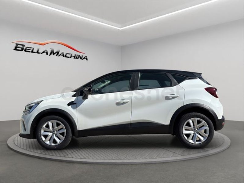 Renault Captur 2023 — photo 2