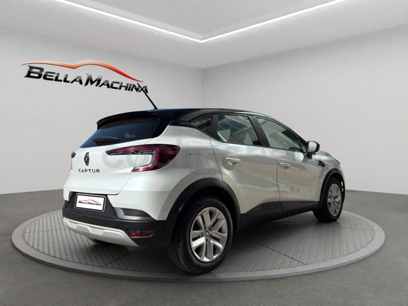 Renault Captur 2023 — photo 6