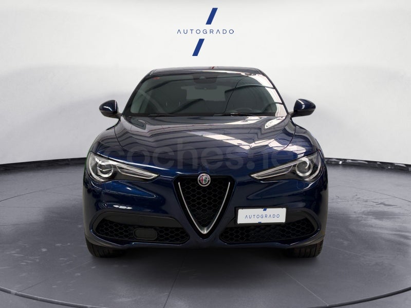 Alfa Romeo Stelvio 2017 — photo 8