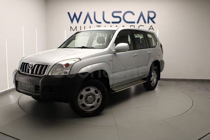 Toyota Land Cruiser 2005 — photo 3