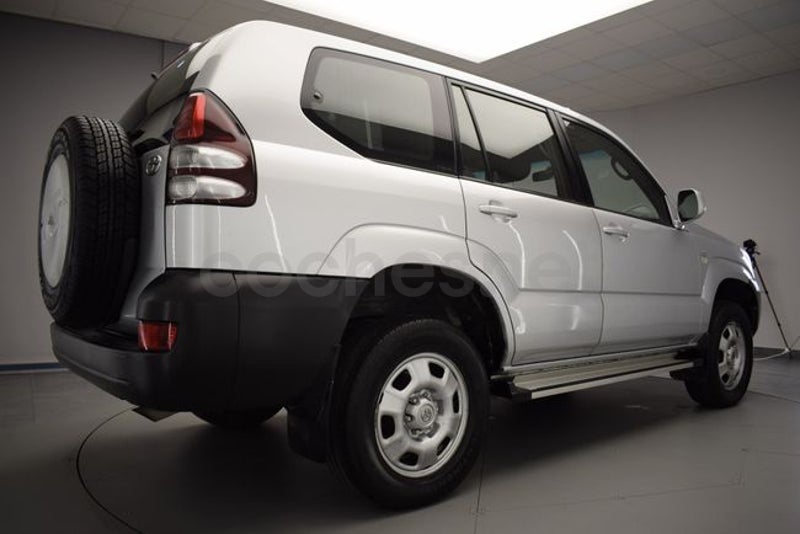Toyota Land Cruiser 2005 — photo 5