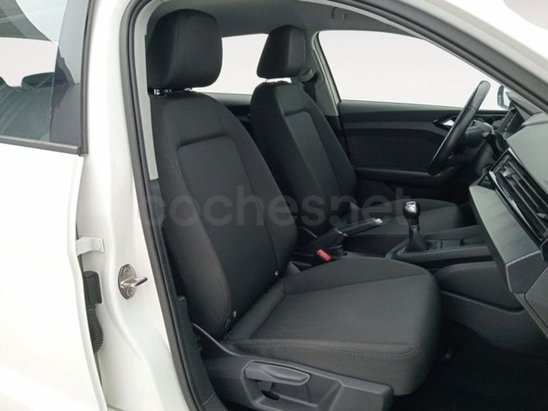 Audi A1 2023 — photo 8
