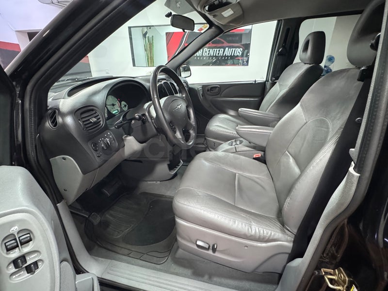 Chrysler Voyager 2007 — photo 8