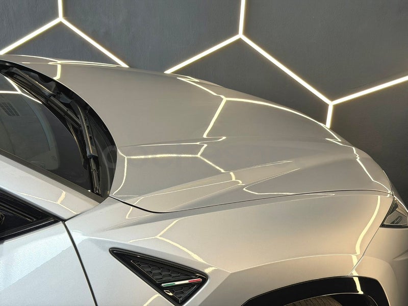 Lamborghini Urus 2019 — photo 8