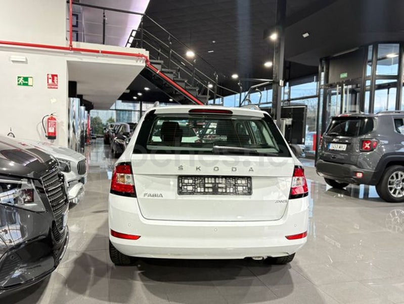 Skoda Fabia 2021 — photo 7