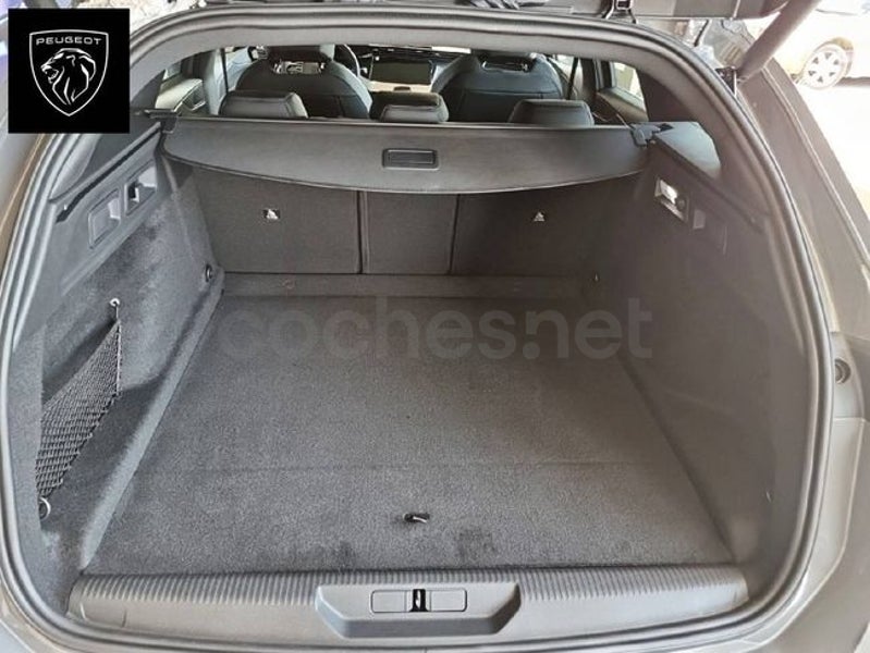 Peugeot 308 2025 — photo 6