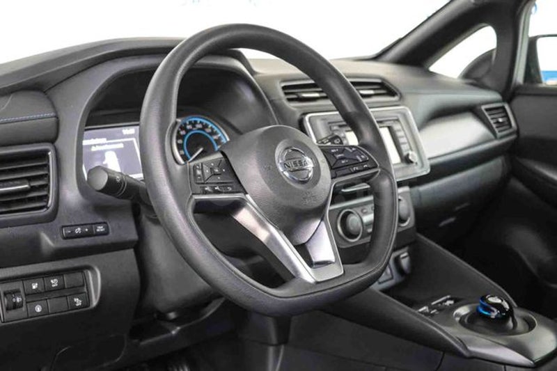 Nissan Leaf 2019 — photo 5