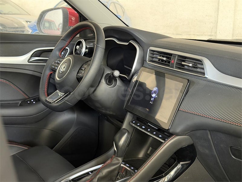 Mg Zs 2025 — photo 6