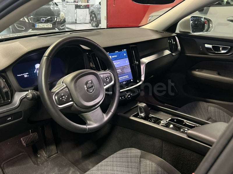 Volvo V60 2025 — photo 6