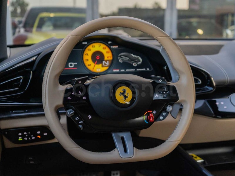 Ferrari Purosangue 2023 — photo 8