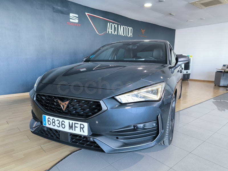 Cupra León 2023 — photo 4